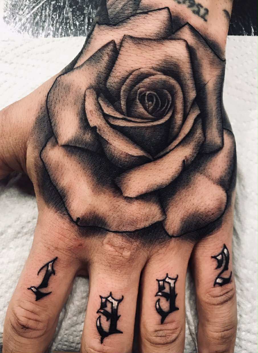 Blackwork tetování